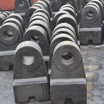 錘式破碎機錘頭磨損嚴重,頻繁更換?4個磨損因素和5大解決辦法幫你省錢
